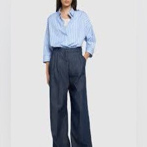 WEEKEND MAX MARA
Fuxia pleated high-rise wide-leg jeans